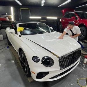 Meet your Posher, Tony